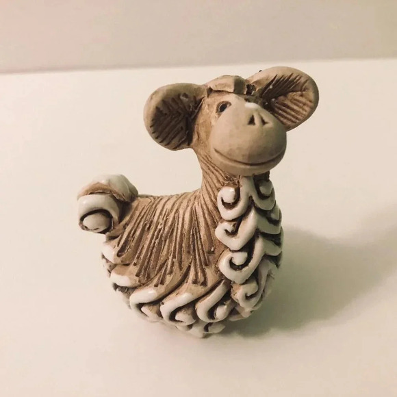 Vtg Artesania Rinconada Llama Art Pottery Figurine 3.25  Inch Tall Chipped Foot - Picture 16 of 16